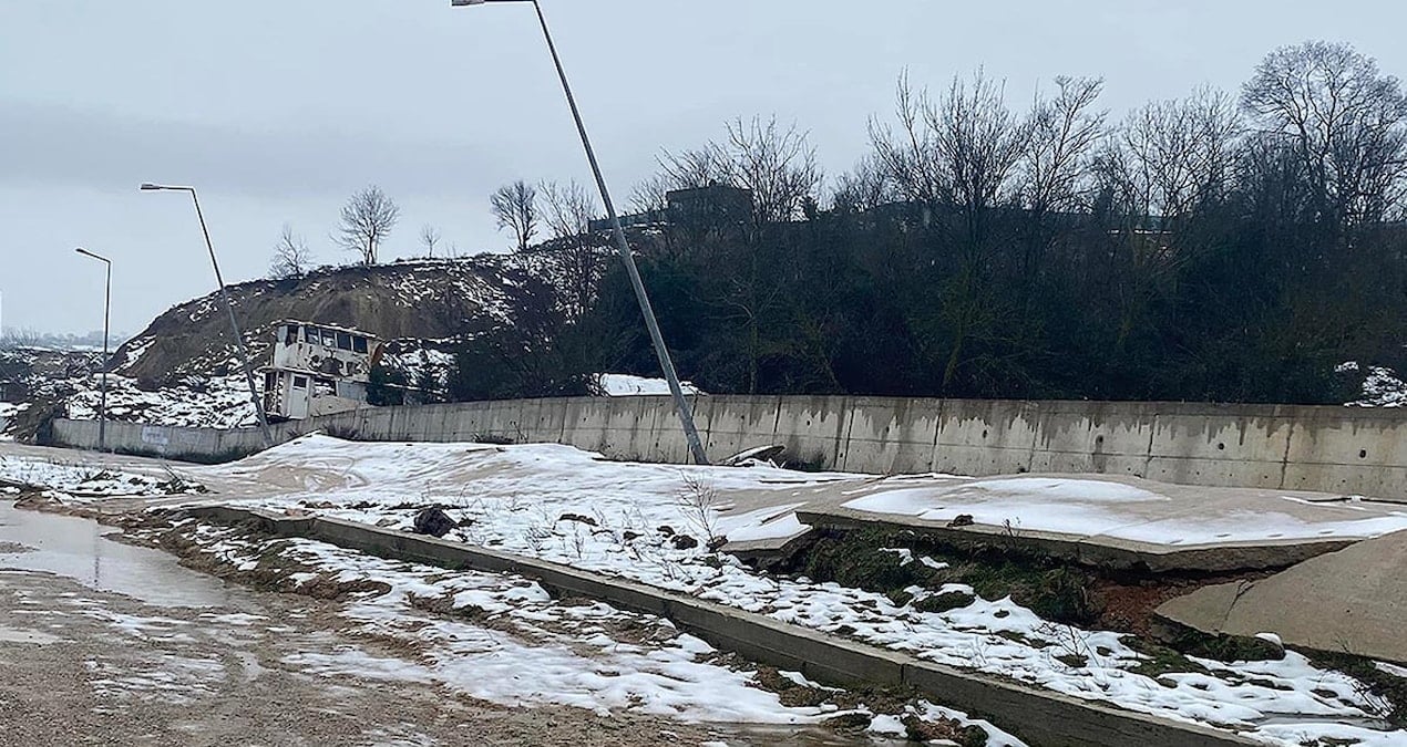 Sinop’ta kar yağışı heyelana yol açtı