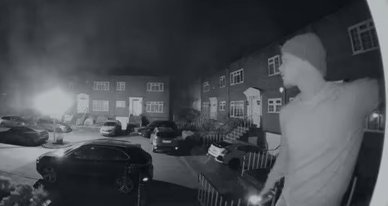 Gencin gece yarısı açlığı yaşlıları kurtardı